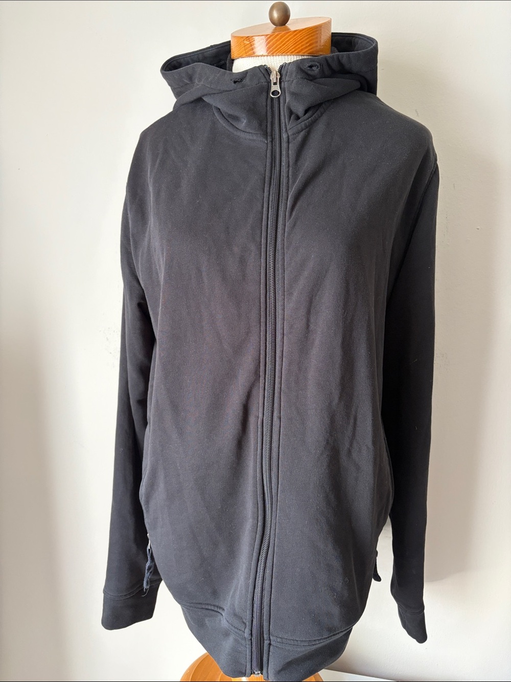 Black Full-Zip Hooded Sweatshirt by 32 Heat size large